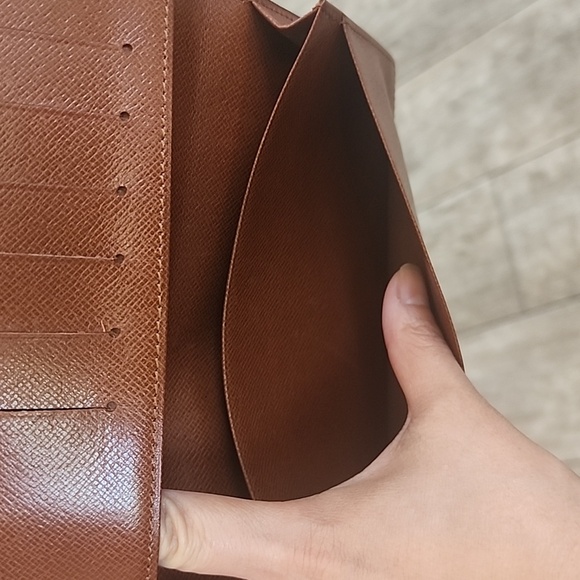 Authentic LV Monogram Wallet - Picture 6 of 6